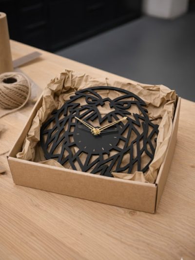 Kartal Duvar Saati - Modern Ahşap Tasarım